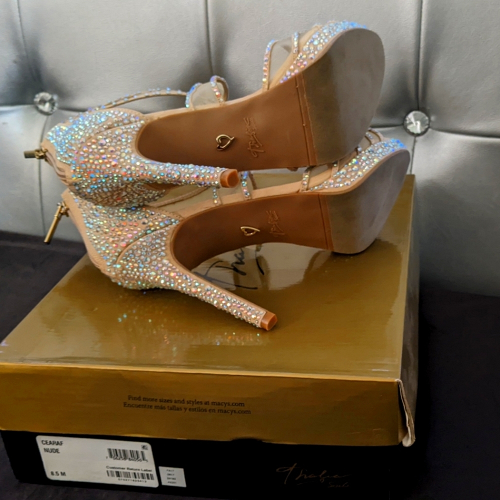 Thalia Sodi Ceara Platform Evening Sandals Created for Macy's - Picture 4 of 5